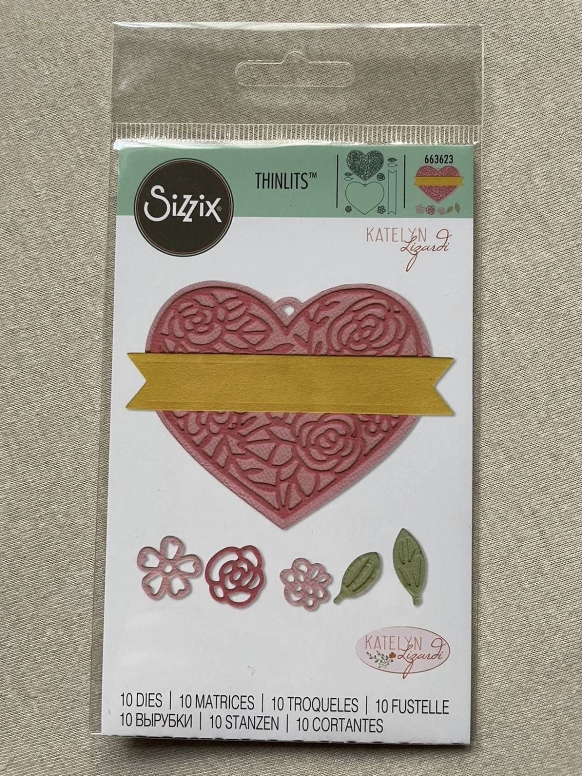 Sizzix 663623 Heart Tag Thinlits Die Set