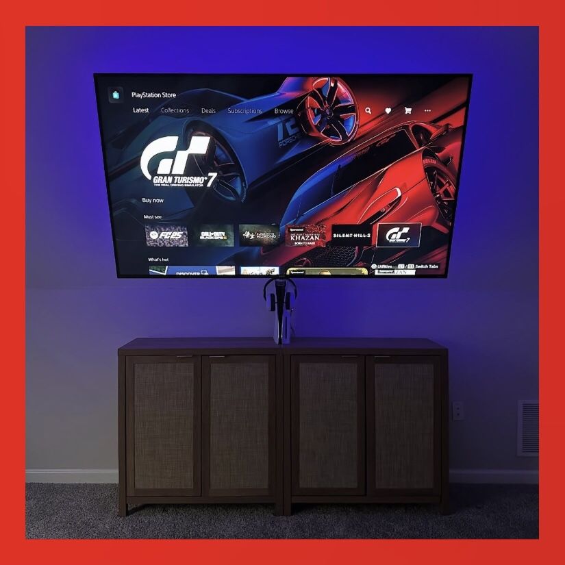 TV MOUNT