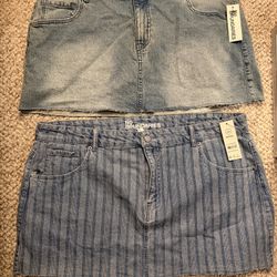 2 NWT WOMENS XL JEAN SKIRTS MID RISE 