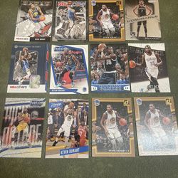 lot of 12 kevin durant basketball cards