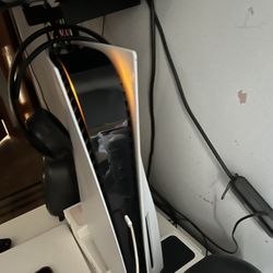 Ps5  With Everything Cd And Digital  Console 