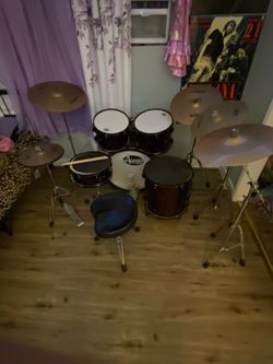 Drum set