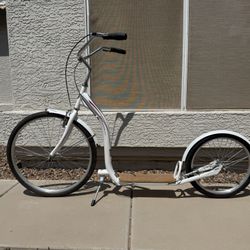 Schwinn Shuffle Kick Scooter, Beach Cruiser