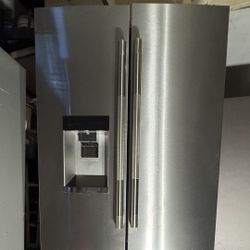 Refrigerator JennAir