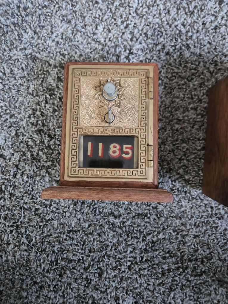Vintage Po Box Banks