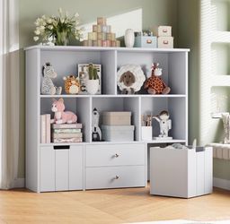 New kids bookshelf and toy storage