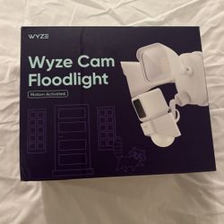 WYZE CAM FLOODLIGHT