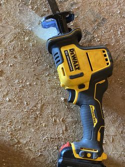 Dewalt Saw Saw 12v