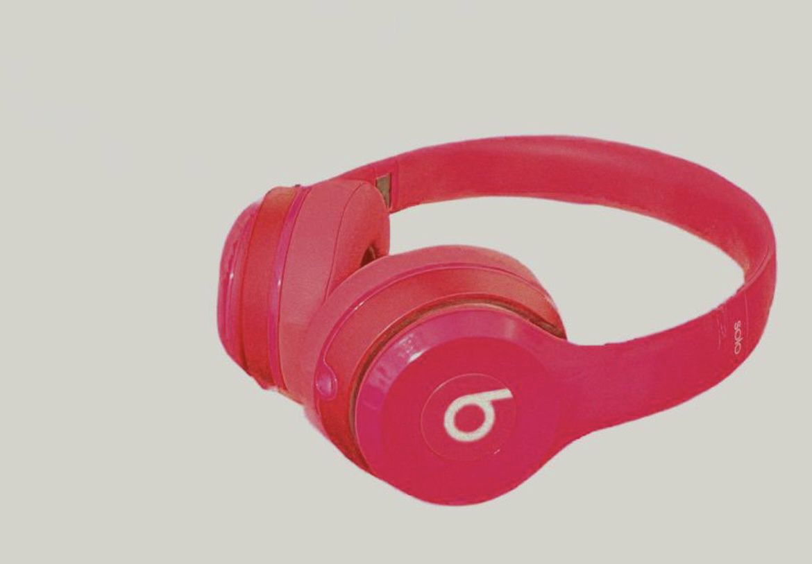 Hot Pink Beats Wired 