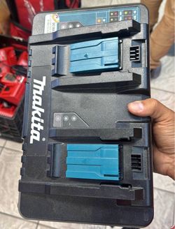 Makita dual charger