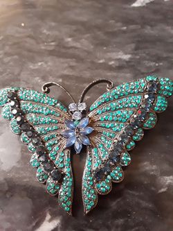 Aretes