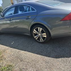 2010 Mercedes-Benz CLS-Class