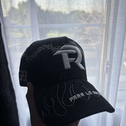 FUERZA REGIDA X BARBAS X 31 x GALLO FINO