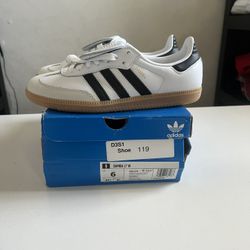 Adidas Samba Women’s Size 6