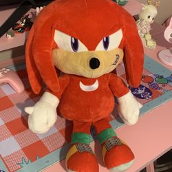 Knuckles the Echidna Hug me plush 