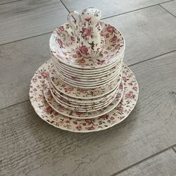 Beautiful Rose Garden Nasco Plates (Pickups Only And Cash Only!!!!!)