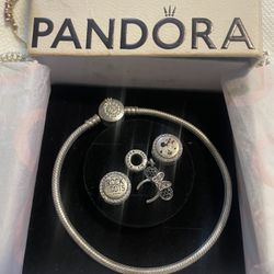 Pulsera Y Charms-PANDORA 925  $$$ 245