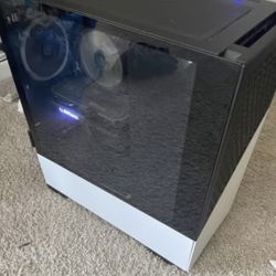 CYBERPOWER RTX 4060 GAMING COMPUTER 