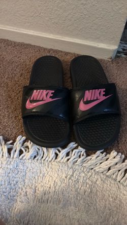 Women’s Nike Sandals