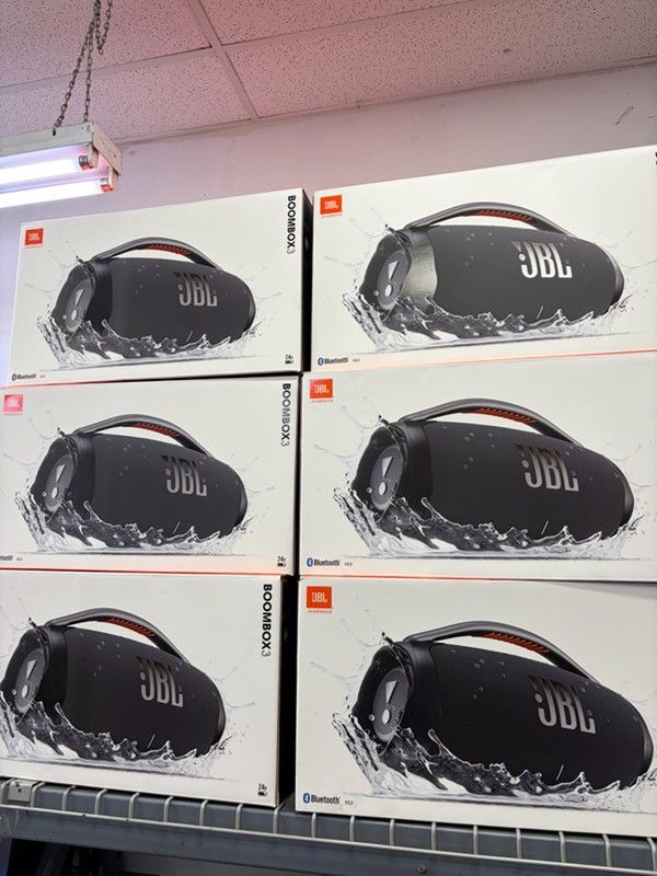 JBL Boombox 3. Brand New. We Offer FINANCING