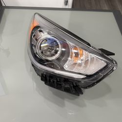 Kia Niro Headlight