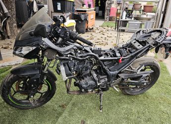 Kawasaki Motor Cycle For Parts