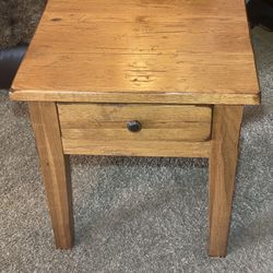 Broyhill Attic Heirlooms Oak End Table