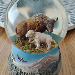 Bison & Sheep Snow Globe! Plays "LOVE STORY" - $30 (43612)
‹image 1 of 5›
Bison & Sheep Snow Globe! Plays "LOVE STORY" 1
Bison & Sheep Snow Globe! Pla