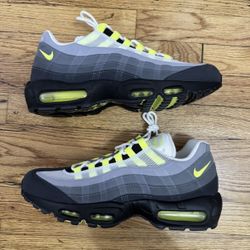 Nike Air Max 95 OG Big Bubble Neon - Size 12 Brand New 