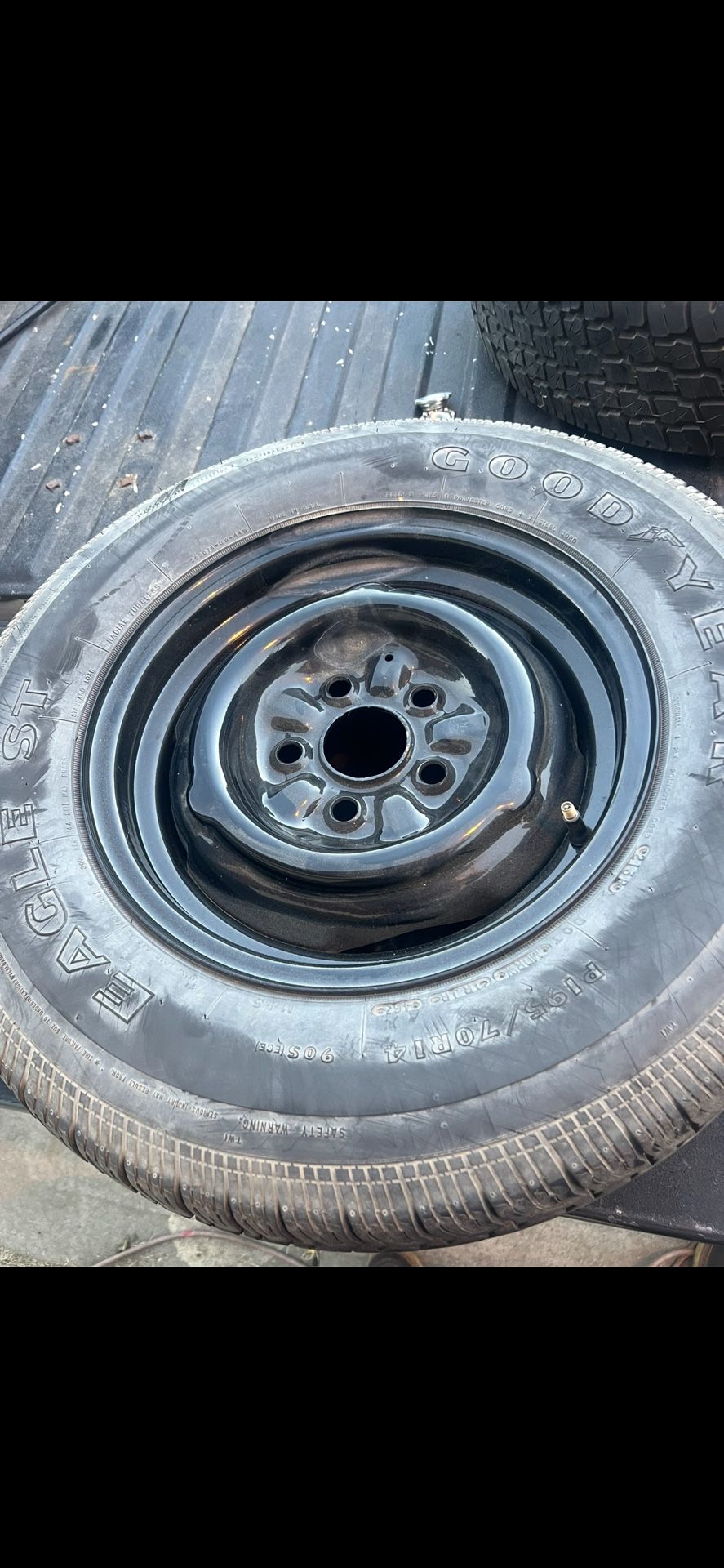 14 Inch 5-4 1/2 Ford Rim With Good Tire