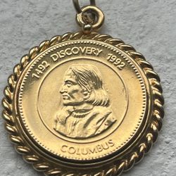Vendo Medalla Columbus History 1(contact info removed)