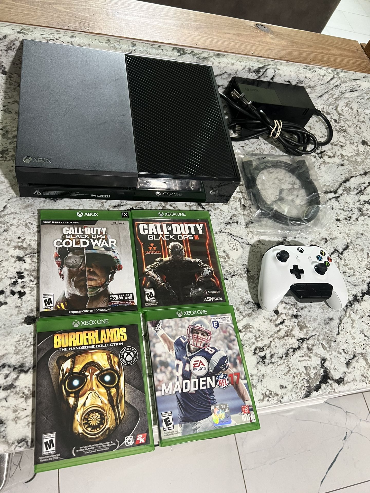 Xbox one 500GB Bundle With Games