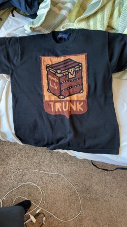 LV shirt