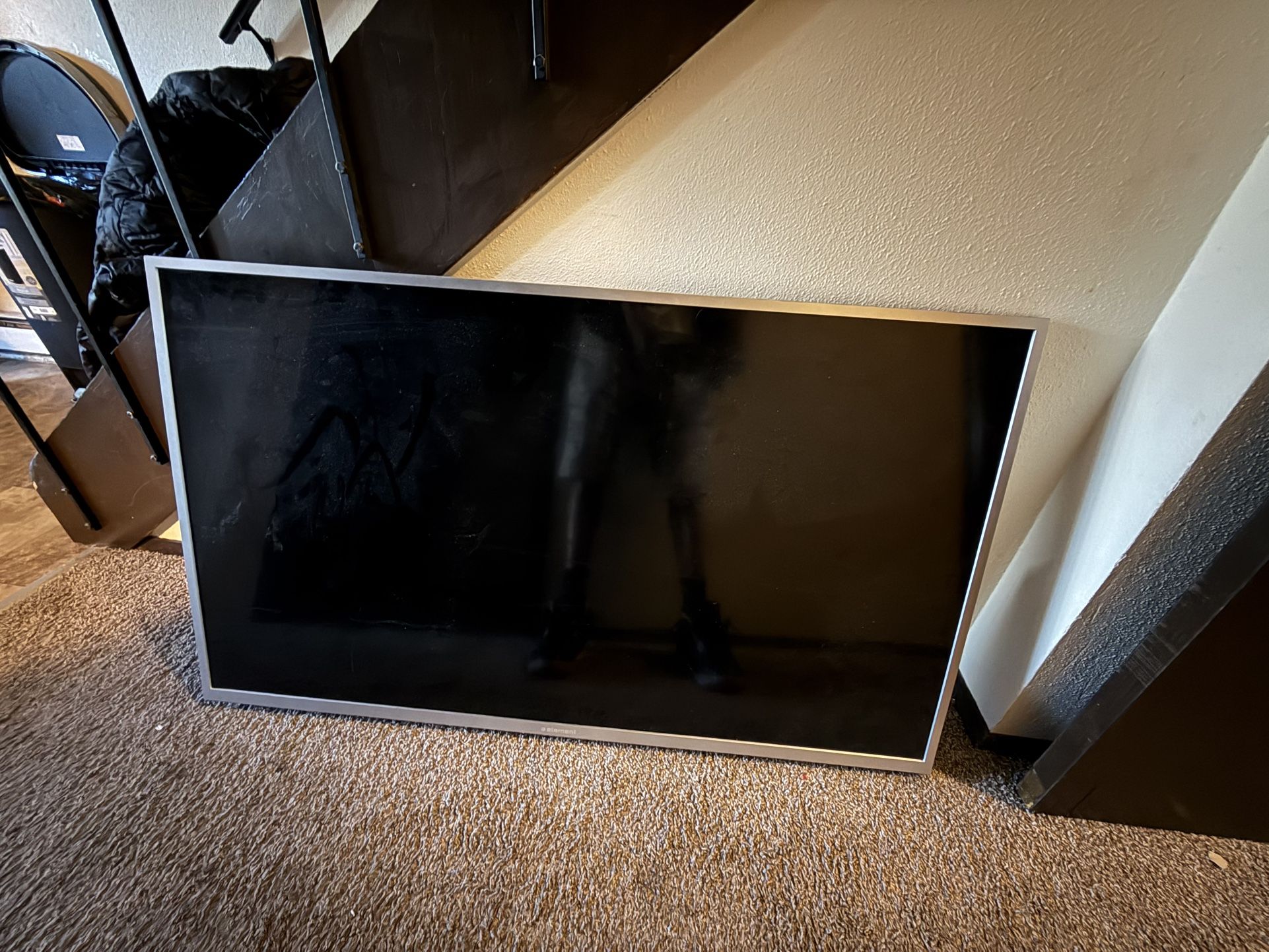 55” Element Tv