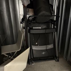 NordicTrack: Treadmill Model NTL19815.5 Touchscreen W/Ifit 