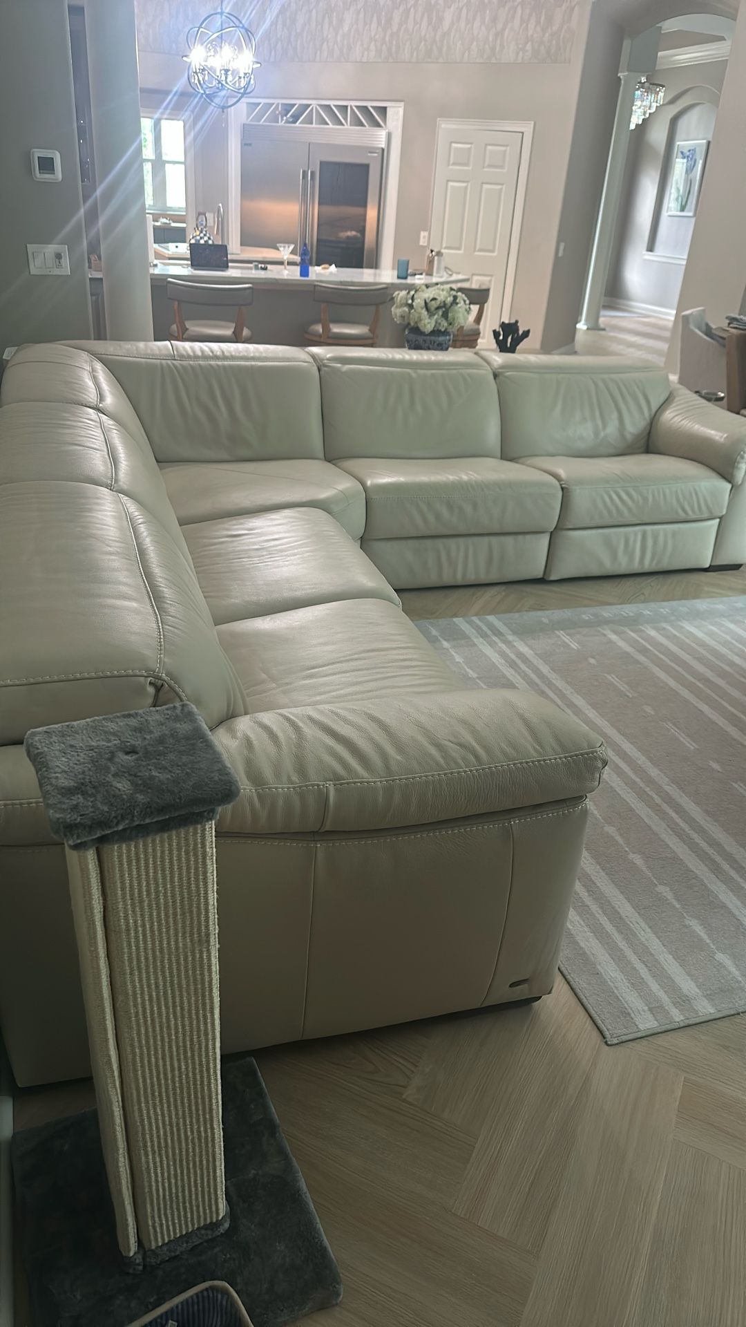 Natuzzi Premium Leather Sectional 