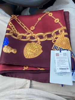 Burberry scarf 🧣 brand new