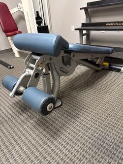 Hoist Adjustable Weight Bench