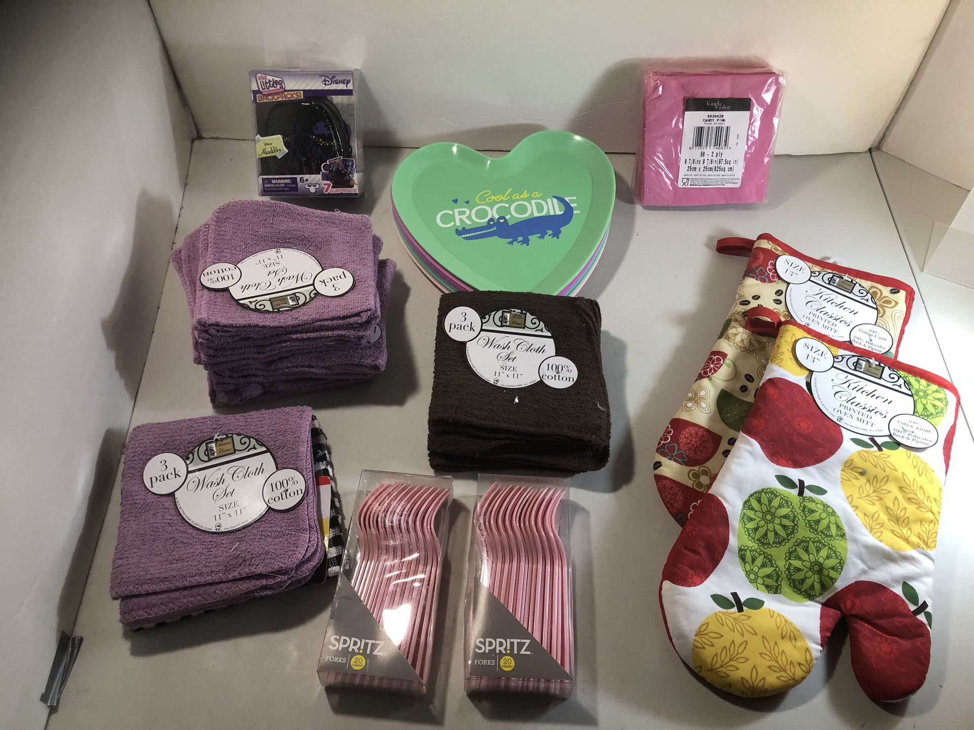 Mix Lot Amazon & Target 23 Items (MSRP $92.98