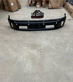 Dodge ram 2013. 2018 front bumper.