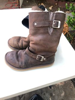 UGGS
