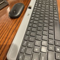 Free Mouse And Keyboard. Usb For Both. Keyboard Not Working 