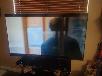 HiSense 65" Smart TV