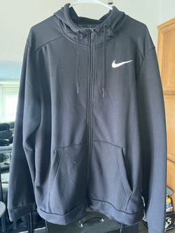 Men’s XL Nike Zip Up - NWT