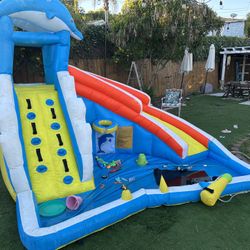 Bounce House With Water