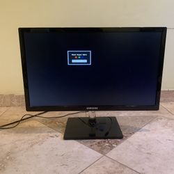 Samsung LED Backlit Monitor with Crystal Neck Finish