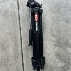 📷 Camera Tripods – Lot of 3 (Includes Optex T-50)