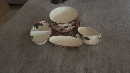 Franciscan Apple Dinnerware Set