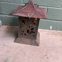Cast Iron Pagoda Lantern,