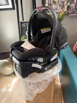 Brand New Graco SnugRide SnugLock 35 LX Infant Car Seat with TrueShield